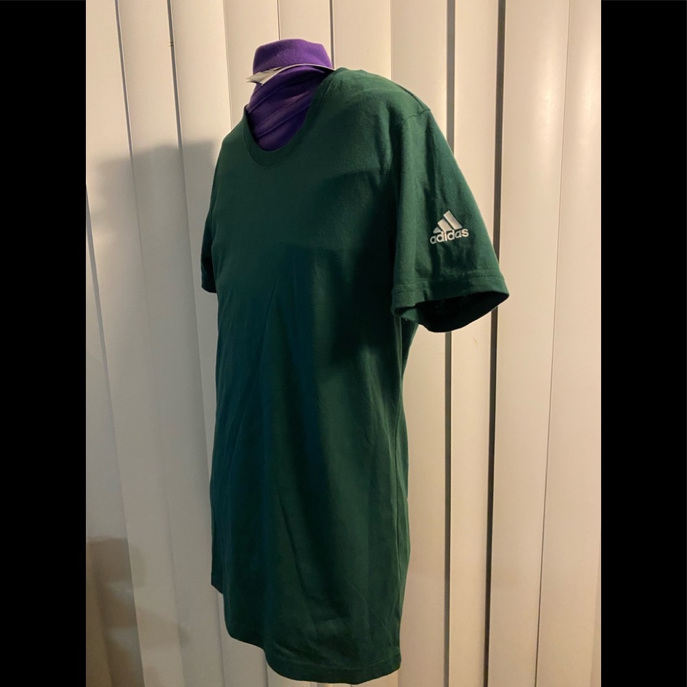 Adidas 💚Men’s T-Shirt Size Small Green 💚